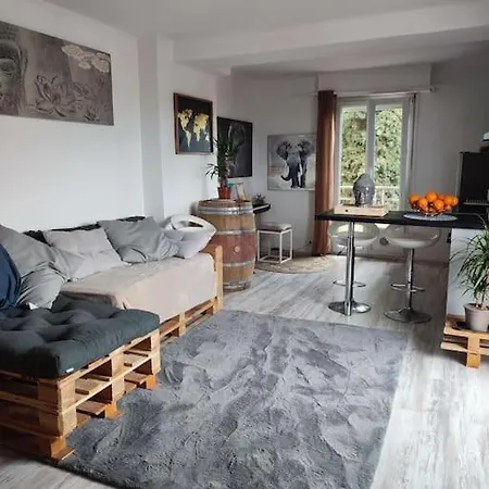 Dans Immeuble De 아파트