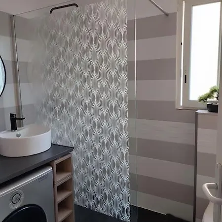 Dans Immeuble De Apartamento *
